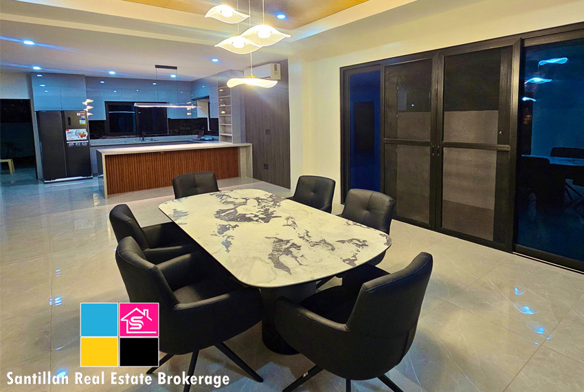 FOR SALE FURNISHED ELEGANT HOUSE IN CORONA DEL MAR TALISAY CEBU 3