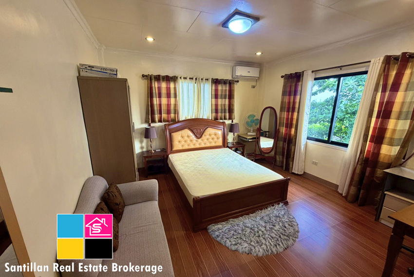 FOR SALE ALONG THE MAINROAD SEMI-FURNISHED HOUSE IN PAGSABUNGAN MANDAUE CEBU 11