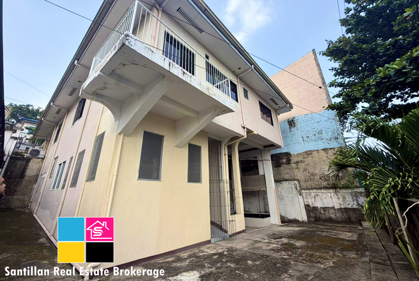 FOR SALE ALONG THE MAINROAD SEMI-FURNISHED HOUSE IN PAGSABUNGAN MANDAUE CEBU 16