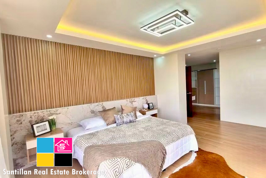 FOR SALE MODERN 3 STOREY HOUSE WITH SWIMMING POOL PLUS OVERLOOKING VIEW IN KISHANTA TALISAY CEBU 012