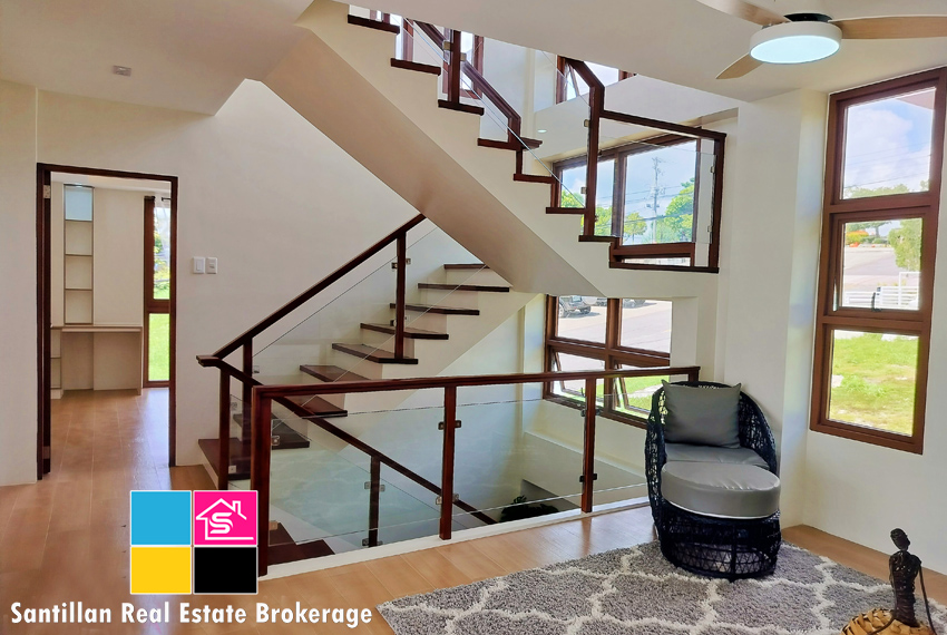 FOR SALE MODERN 3 STOREY HOUSE WITH SWIMMING POOL PLUS OVERLOOKING VIEW IN KISHANTA TALISAY CEBU 14