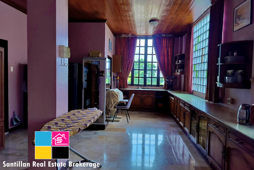 RUSH SALE SEMI-FURNISHED HOUSE WITH SWIMMING POOL IN SUNNY HILLS TALAMBAN CEBU 13