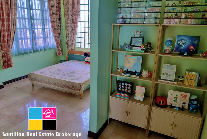 RUSH SALE SEMI-FURNISHED HOUSE WITH SWIMMING POOL IN SUNNY HILLS TALAMBAN CEBU 23